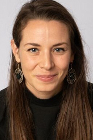 A headshot of Elissa Miolene