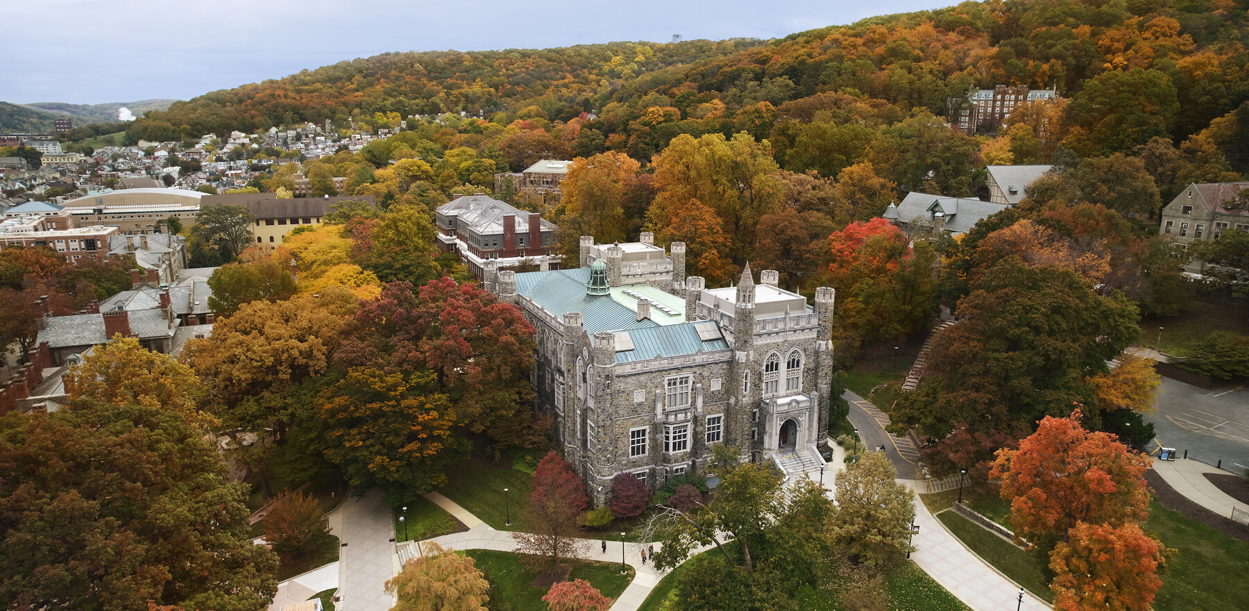 A drone photo of Lehigh University campus