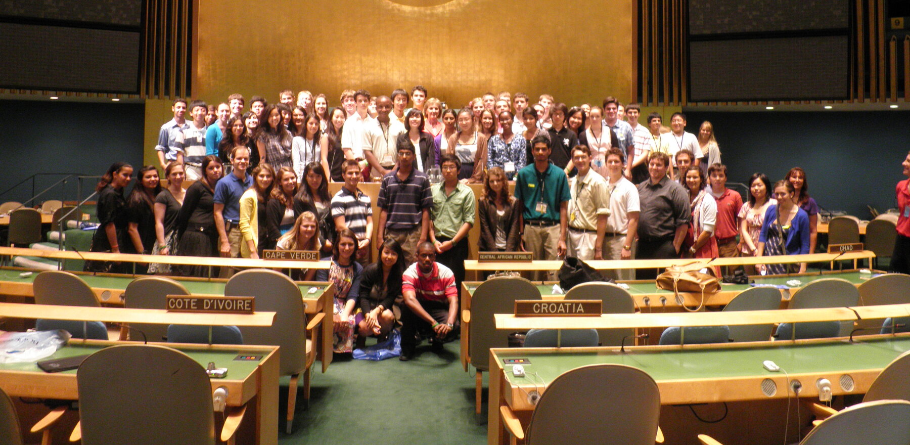 A large group of students at the United Nations headquarters in New York City