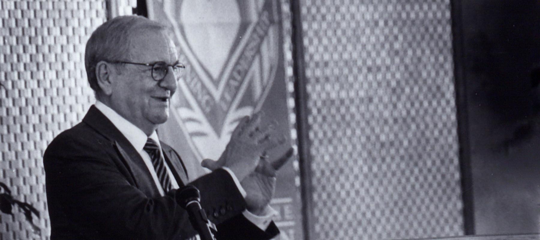 Lee Iacocca speaks at an event at Lehigh University