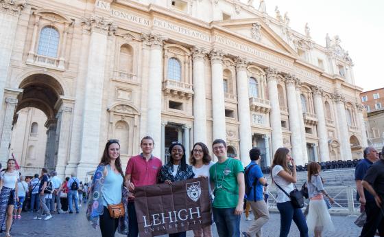 Lehigh interns in Rome